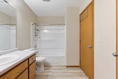 3230 Edgerton Street, Vadnais Heights, MN 55127 - Photo 11