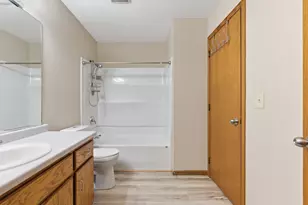 3230 Edgerton St, Vadnais Heights, MN 55127 - Photo 11