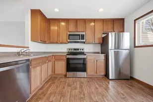 5027 Evergreen Dr N, Hugo, MN 55038 - Photo 3