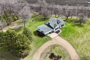 33210 810th St, Brewster, MN 56119 - Photo 39