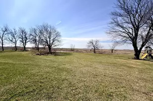 33210 810th St, Brewster, MN 56119 - Photo 13