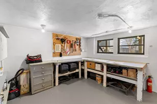 205 W 52nd St, Minneapolis, MN 55419 - Photo 69