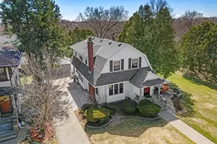 205 W 52nd St, Minneapolis, MN 55419 - Photo 21