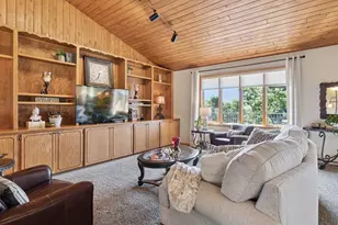 4838 Crown Ln, Woodbury, MN 55129 - Photo 13