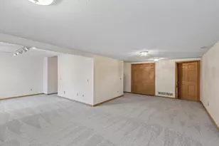 1001 Walden Ct, Burnsville, MN 55337 - Photo 39