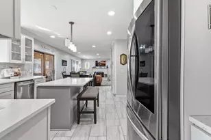 13413 Georgia Cir, Apple Valley, MN 55124 - Photo 9