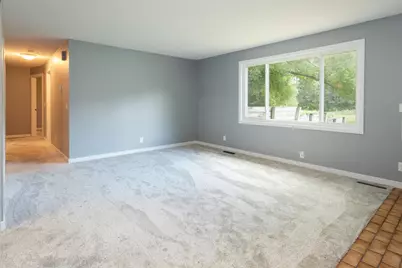 18975 Flora Street NW, Oak Grove, MN 55011 - Photo 9