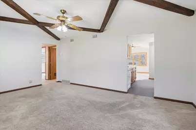 3417 Regent Avenue N, Crystal, MN 55422 - Photo 7