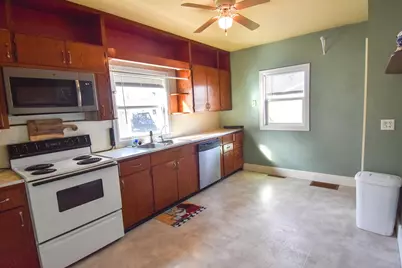 917 Main Avenue N, Thief River Falls, MN 56701 - Photo 19