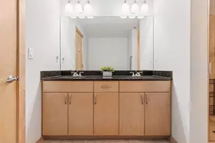 215 10th Ave S, Minneapolis, MN 55415 - Photo 19