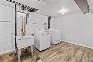 1112 Breen St, Saint Paul, MN 55106 - Photo 25