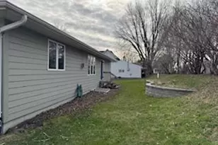 219 Main St E, Clarks Grove, MN 56016 - Photo 41