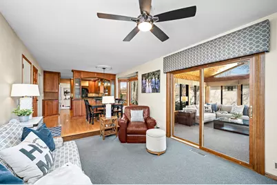 10532 Xylon Road S, Bloomington, MN 55438 - Photo 15