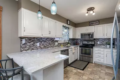 115 Tami Lane, Mankato, MN 56001 - Photo 11