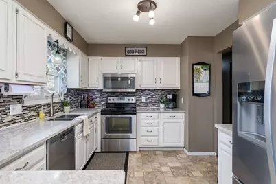 115 Tami Lane, Mankato, MN 56001 - Photo 15