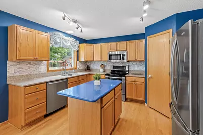 13815 Birmingham Court, Rosemount, MN 55068 - Photo 11