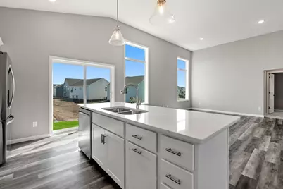 811 Fox River Road, Somerset, WI 54025 - Photo 7