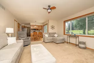 16264 Hudson Ave, Lakeville, MN 55044 - Photo 33