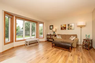 16264 Hudson Ave, Lakeville, MN 55044 - Photo 9