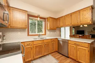 16264 Hudson Ave, Lakeville, MN 55044 - Photo 17