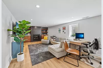 3658 Pierce Street NE, Minneapolis, MN 55418 - Photo 17