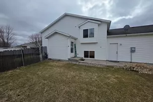 814 Woodbridge Cir, Dilworth, MN 56529 - Photo 3