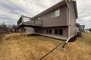 8885 Parkview Cir, Chisago City, MN 55013 - Photo 31