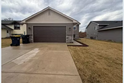 8885 Parkview Circle, Chisago City, MN 55013 - Photo 33