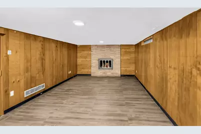 1479 Winthrop Street N, Saint Paul, MN 55119 - Photo 25