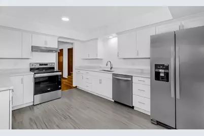 1479 Winthrop Street N, Saint Paul, MN 55119 - Photo 11