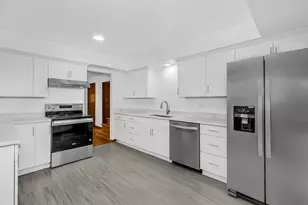 1479 Winthrop St N, Saint Paul, MN 55119 - Photo 11