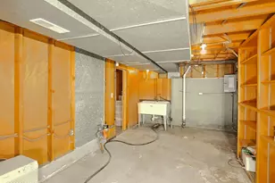 1479 Winthrop St N, Saint Paul, MN 55119 - Photo 27