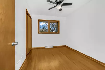 1479 Winthrop Street N, Saint Paul, MN 55119 - Photo 19