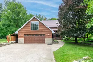 30472 Lightning Pass, Cushing, MN 56443 - Photo 3