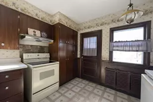920 Elm St, Alexandria, MN 56308 - Photo 5