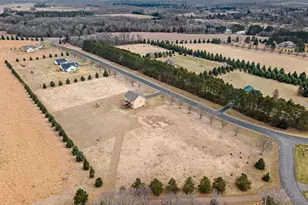 10551 Lanesboro Way, North Branch, MN 55056 - Photo 35