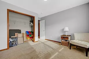 10551 Lanesboro Way, North Branch, MN 55056 - Photo 15