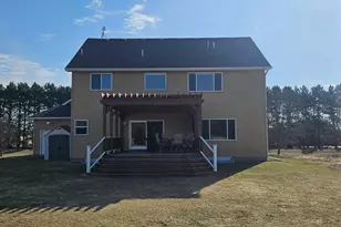 10551 Lanesboro Way, North Branch, MN 55056 - Photo 3