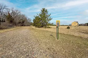 10551 Lanesboro Way, North Branch, MN 55056 - Photo 81