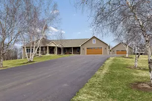 677 Kinney Rd, Hudson, WI 54016 - Photo 1