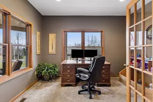 677 Kinney Rd, Hudson, WI 54016 - Photo 5