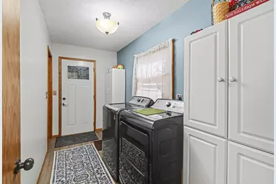 902 6th Avenue SE, Pipestone, MN 56164 - Photo 25