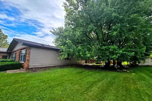 902 6th Ave SE, Pipestone, MN 56164 - Photo 39