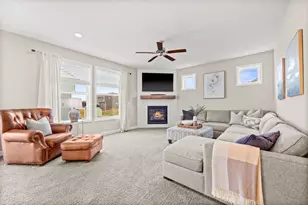 1865 Primrose Ln, Victoria, MN 55386 - Photo 9