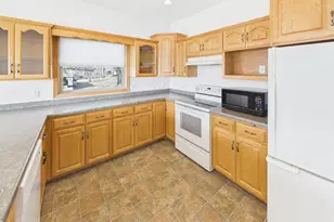 27906 Ambassador Dr, Grey Eagle, MN 56336 - Photo 9