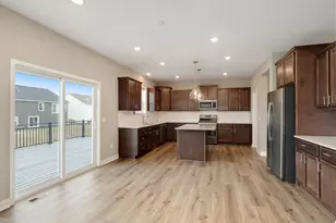 7295 Geneva Ct, Hugo, MN 55038 - Photo 13