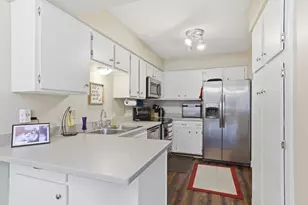 1509 W 140th St, Burnsville, MN 55337 - Photo 15