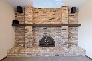 4363 Bramblewood Ave, Vadnais Heights, MN 55127 - Photo 5