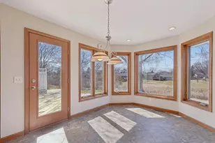 4363 Bramblewood Ave, Vadnais Heights, MN 55127 - Photo 3