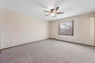 4363 Bramblewood Ave, Vadnais Heights, MN 55127 - Photo 33